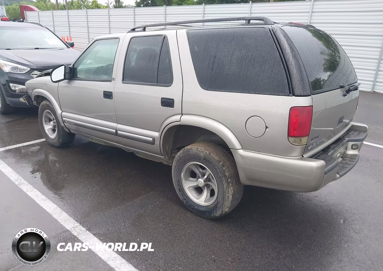 CHEVROLET BLAZER VIN:1GNCS13W9Y2145607 - 3