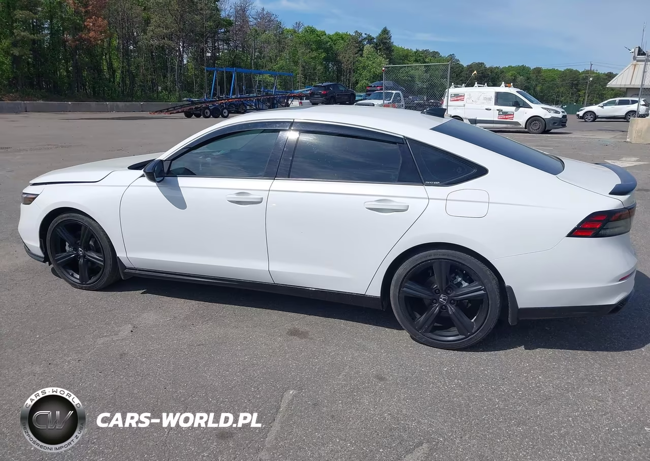 2023 Honda Accord Hybrid Sport-L VIN:1HGCY2F70PA044978 - 14