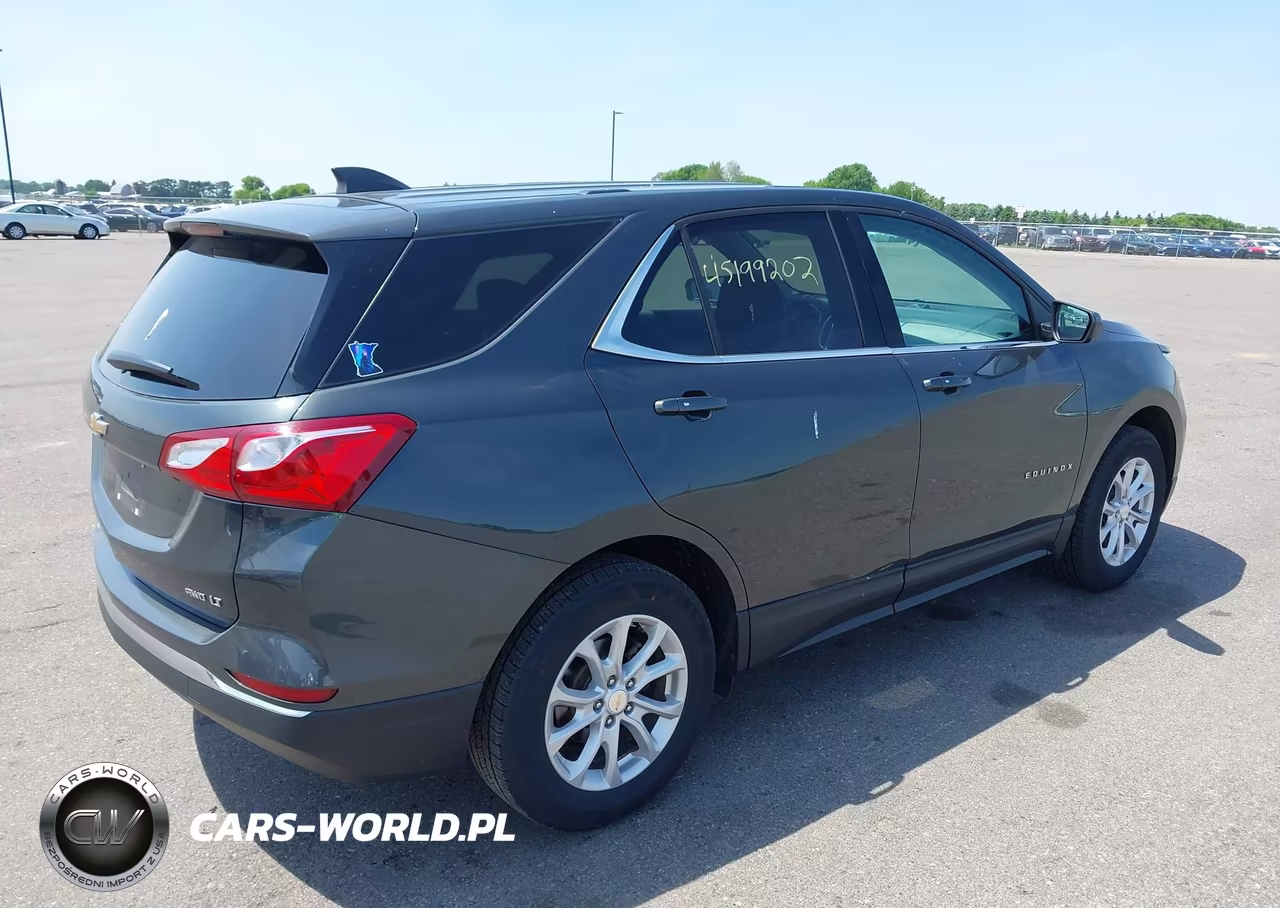2019 Chevrolet Equinox Lt VIN:3GNAXUEVXKS658763 - 4