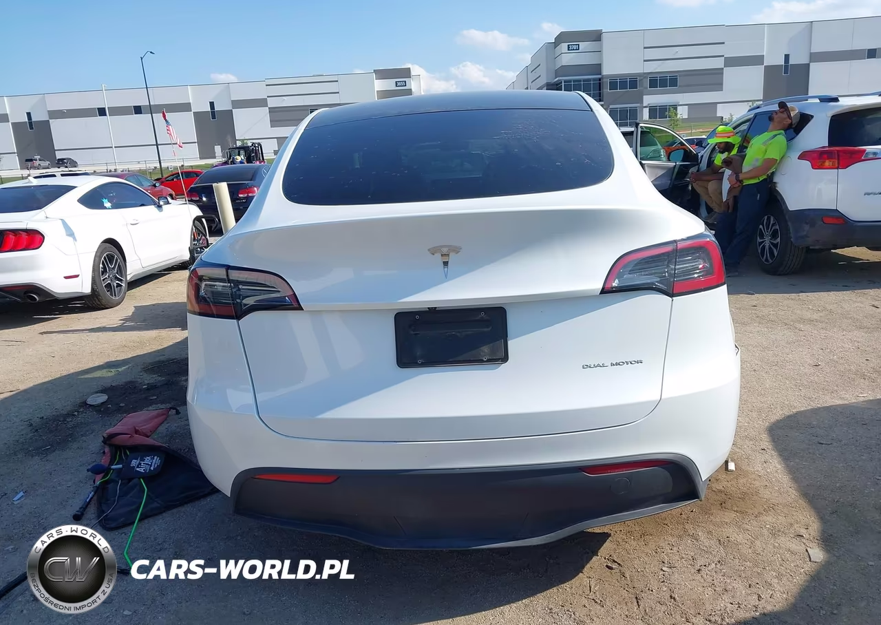 2023 Tesla Model Y Awd-Long Range Dual Motor All-Wheel Drive VIN:7SAYGDEE8PA045841 - 14