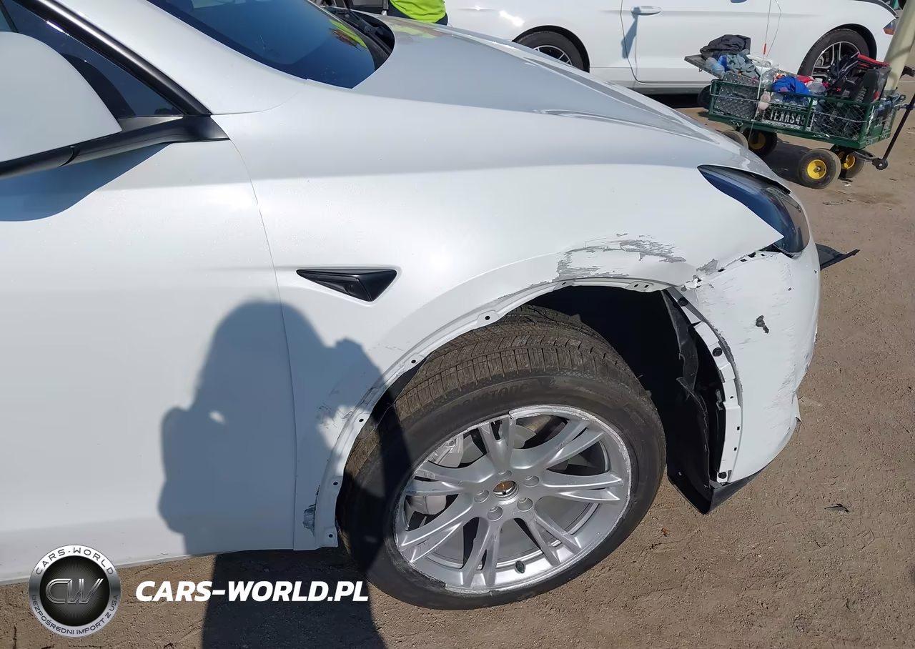 2023 Tesla Model Y Awd-Long Range Dual Motor All-Wheel Drive VIN:7SAYGDEE8PA045841 - 6