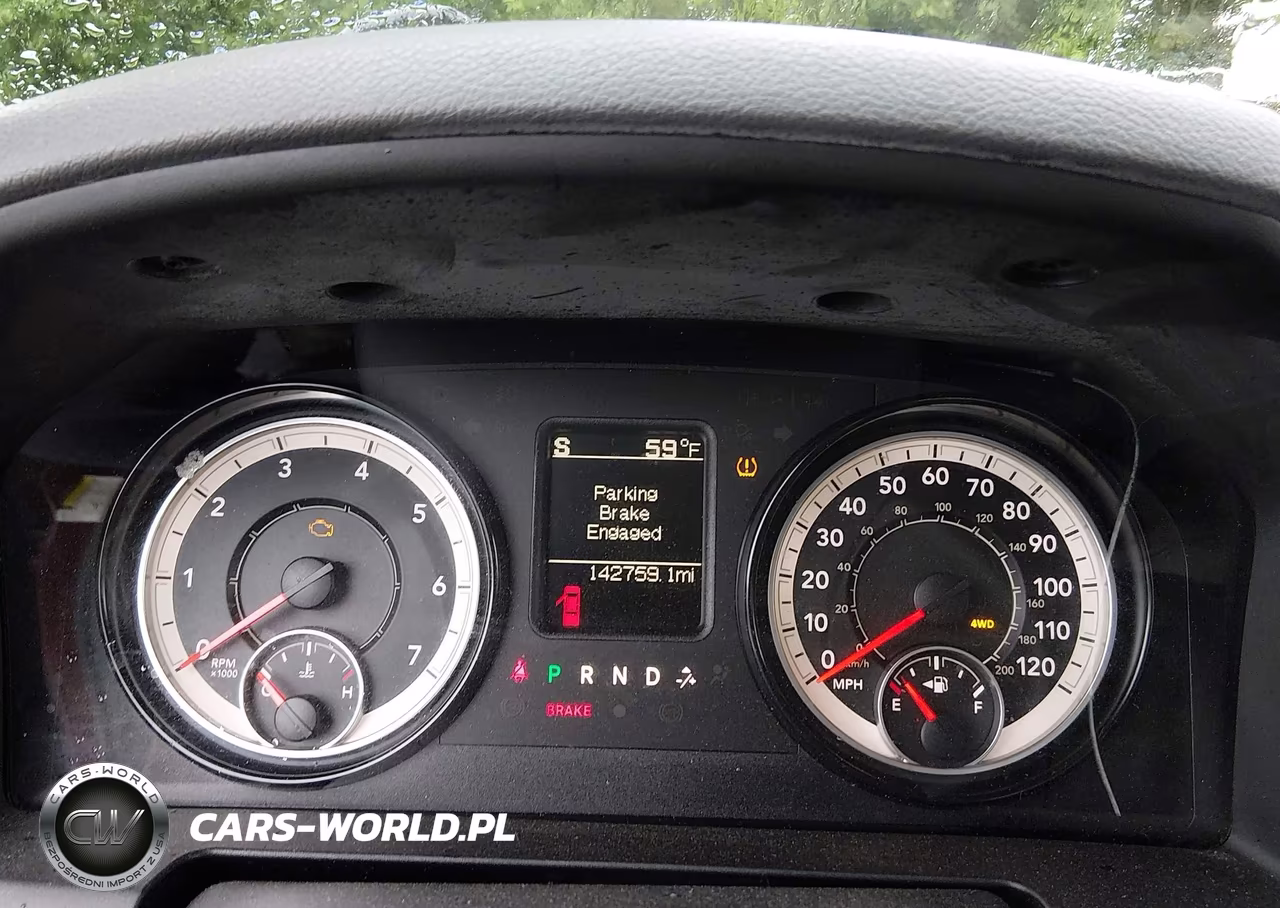 2017 Ram 1500 Express 4X4 5'7 Box VIN:3C6RR7KTXHG738786 - 7