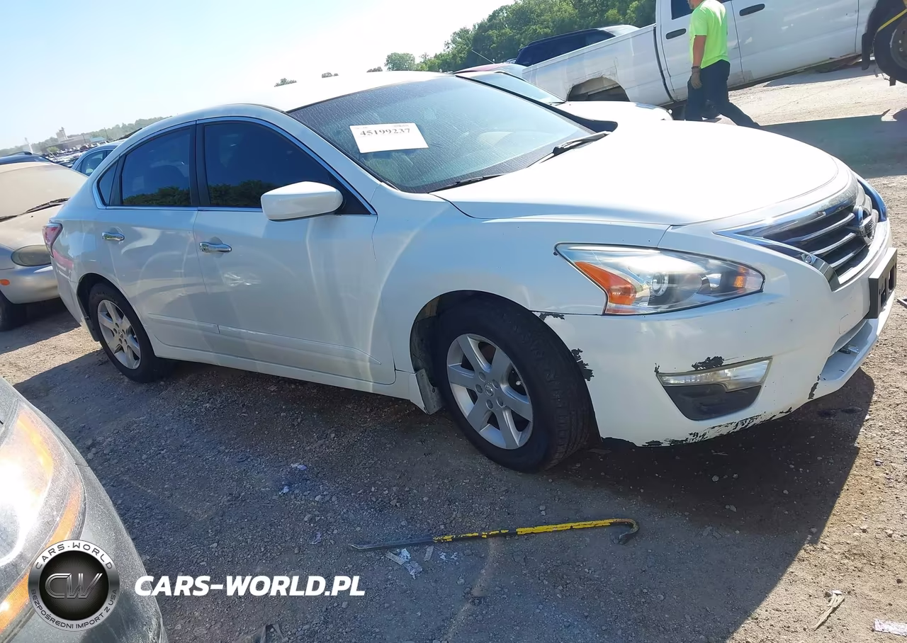 2015 Nissan Altima 2.5 S – zdjęcie 1 z 11