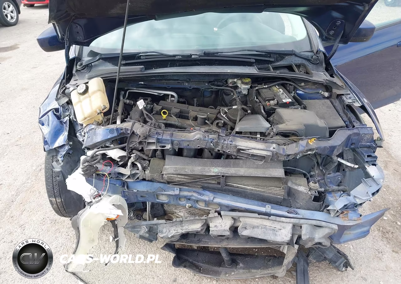 2012 Ford Focus Se VIN:1FAHP3F21CL112288 - 10