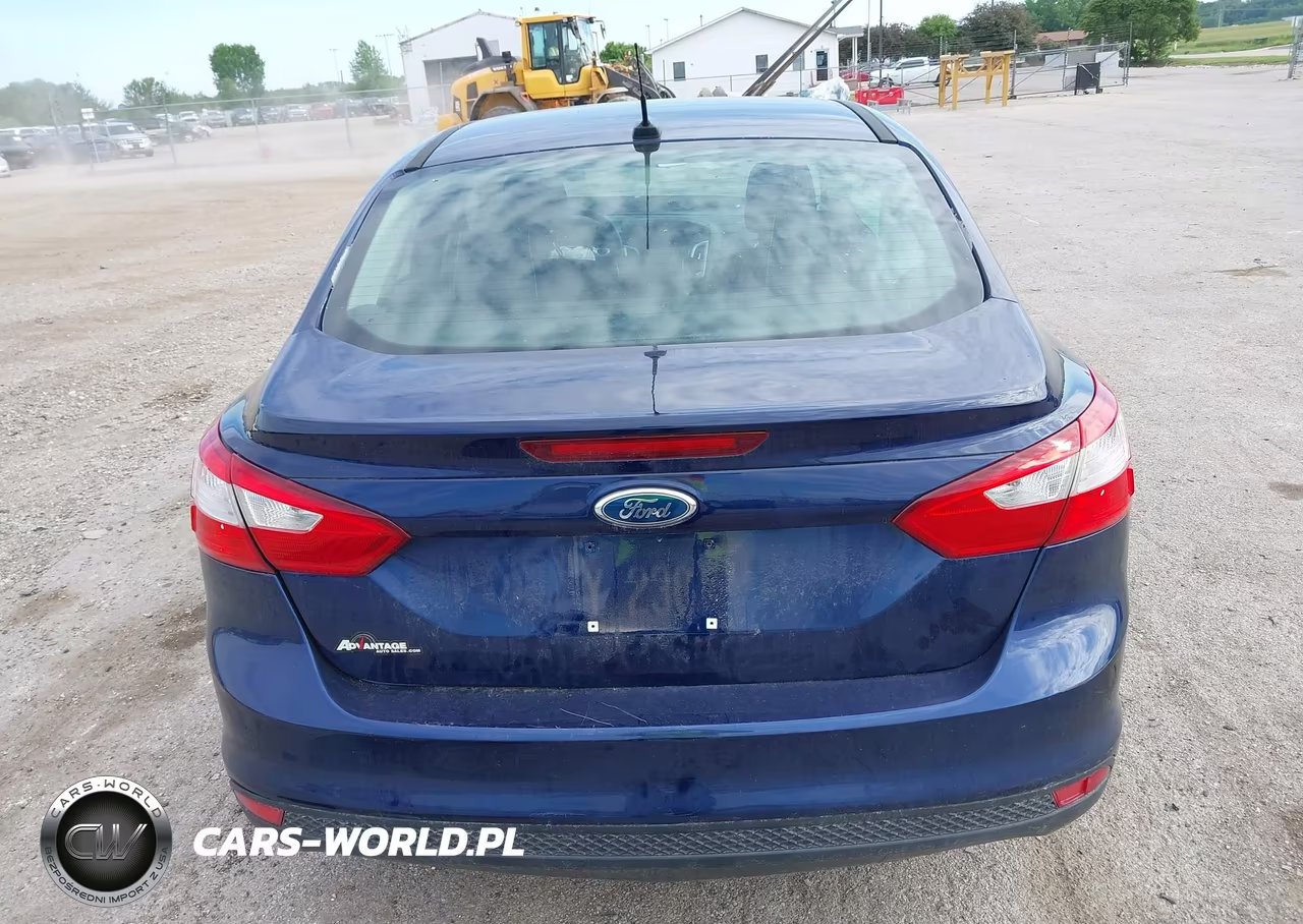 2012 Ford Focus Se VIN:1FAHP3F21CL112288 - 17