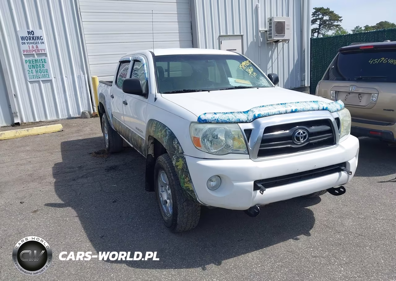 2006 Toyota Tacoma Base V6