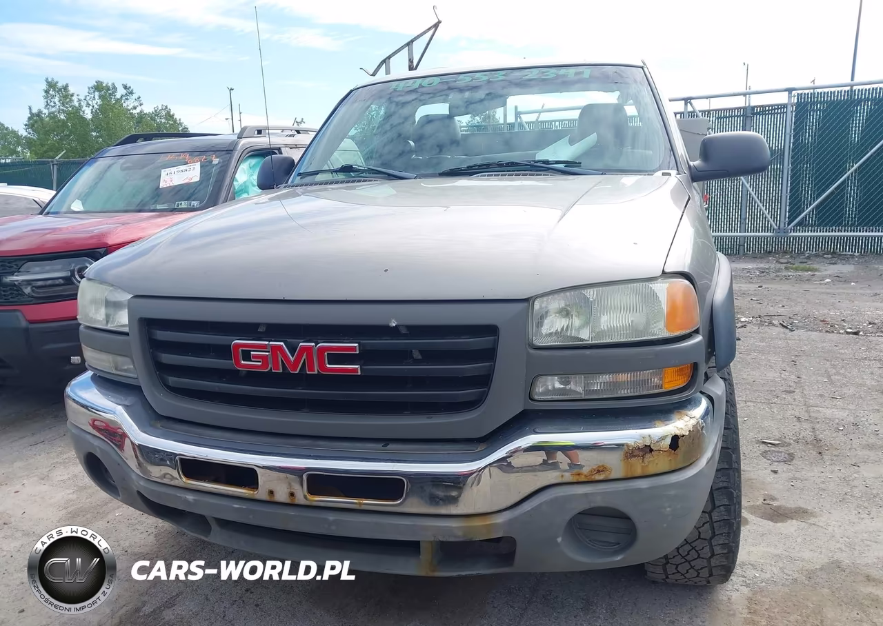 2003 GMC Sierra 2500 Work Truck VIN:1GTGC24U23Z267929 - 12