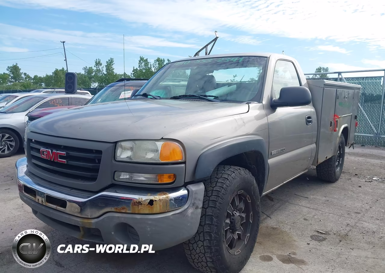 2003 GMC Sierra 2500 Work Truck VIN:1GTGC24U23Z267929 - 2