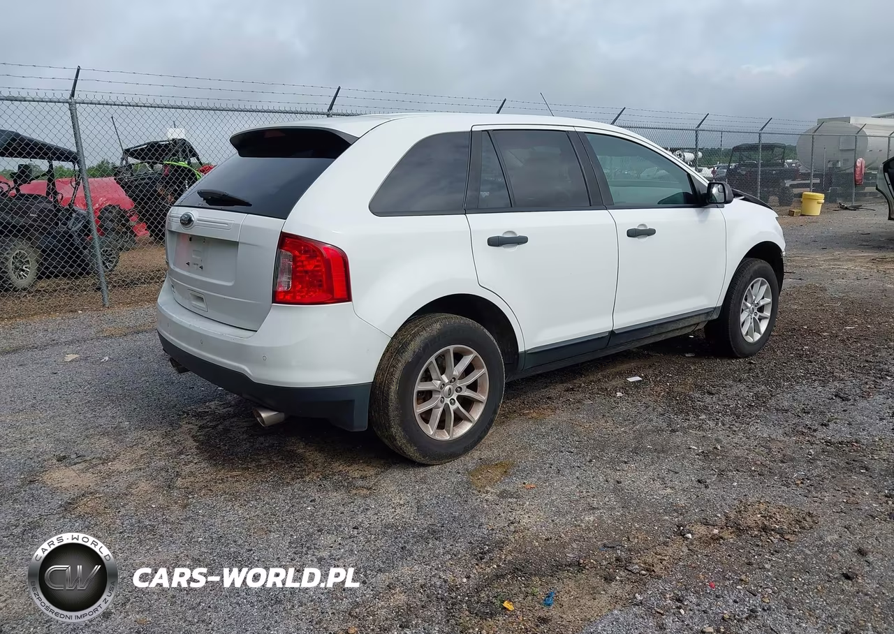 2014 Ford Edge Se VIN:2FMDK3GC6EBB53819 - 4