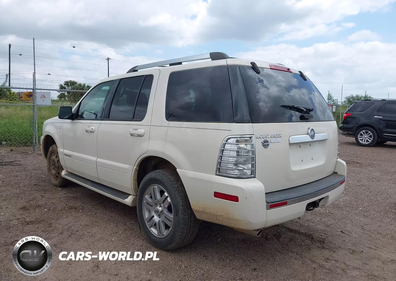 2008 Mercury Mountaineer Premier VIN:4M2EU38EX8UJ15697 - 3