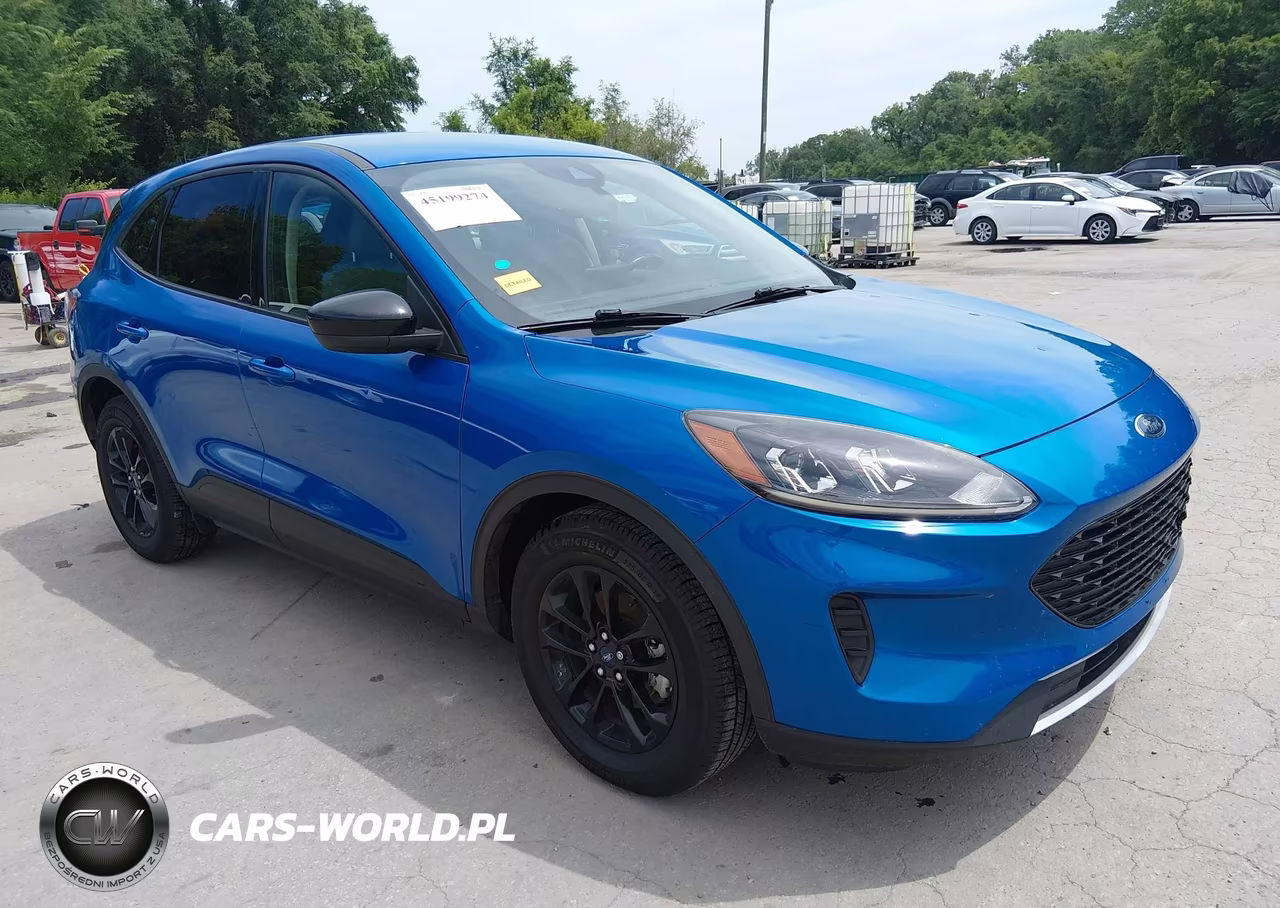 2020 Ford Escape Se Sport Hybrid – zdjęcie 1 z 17