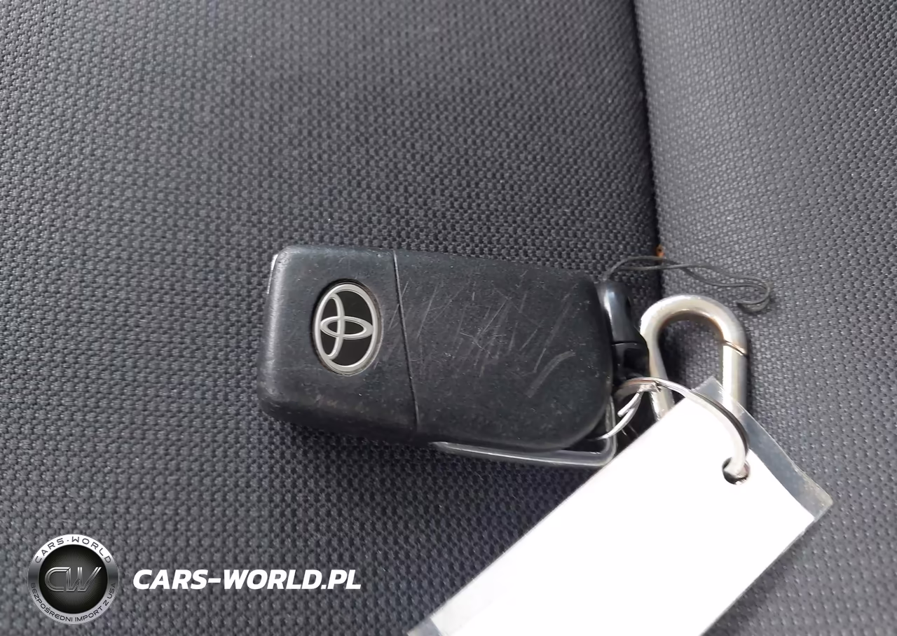 2020 Toyota Corolla Le VIN:5YFEPRAEXLP099372 - 11