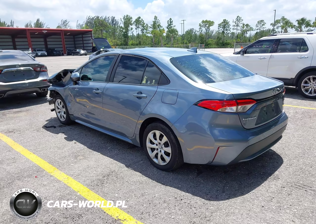 2020 Toyota Corolla Le VIN:5YFEPRAEXLP099372 - 3