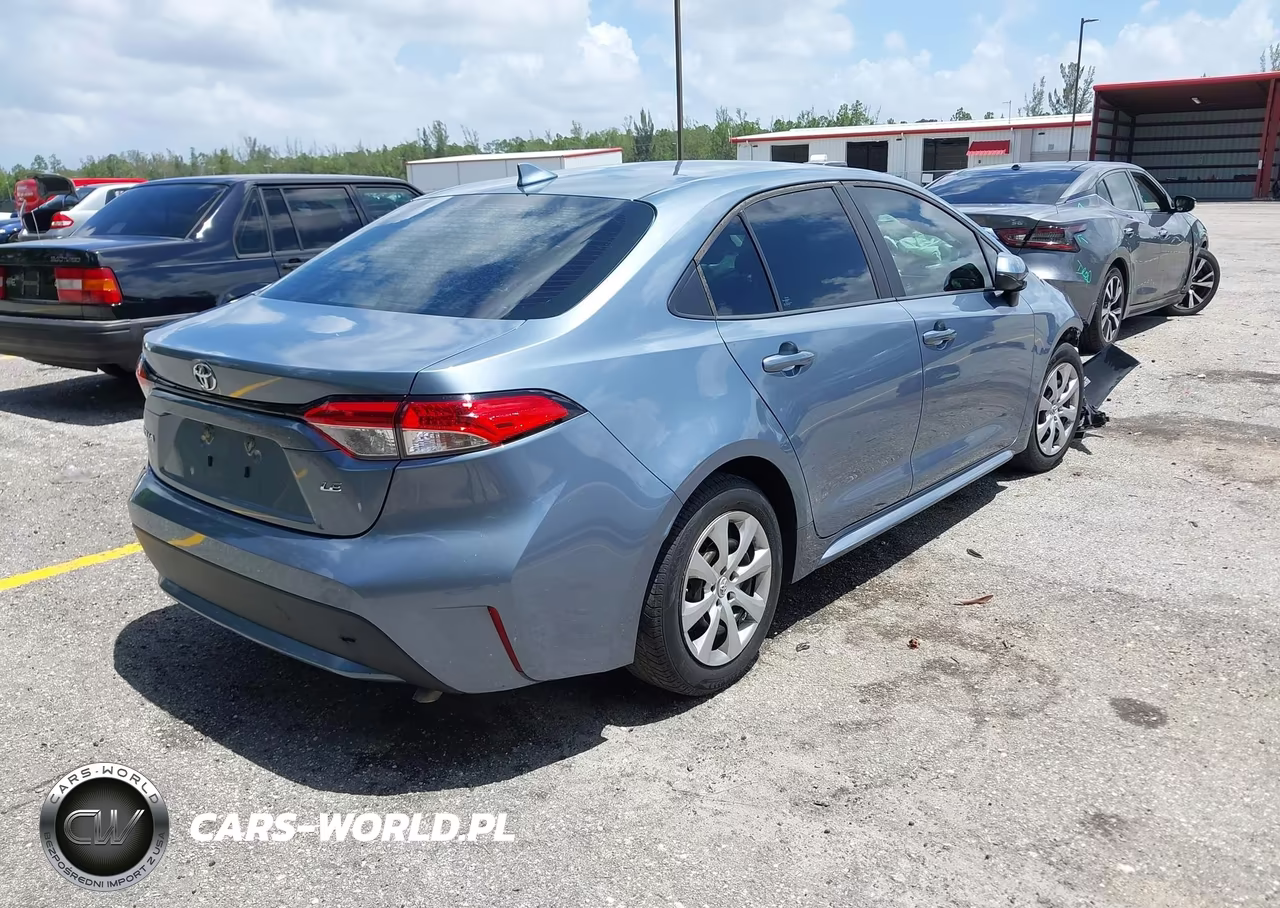 2020 Toyota Corolla Le VIN:5YFEPRAEXLP099372 - 4