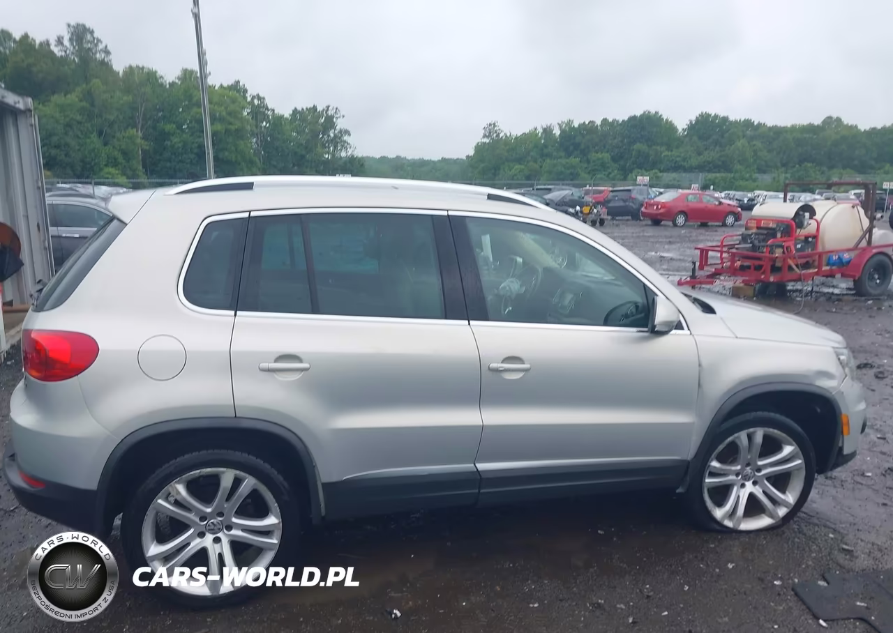 2013 Volkswagen Tiguan Sel VIN:WVGBV3AX5DW075606 - 13