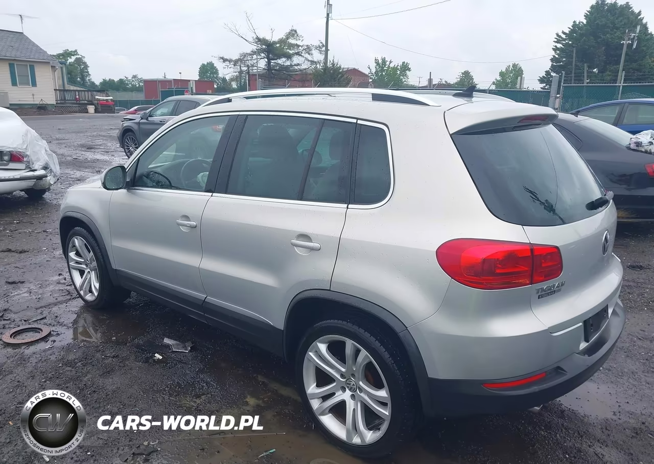 2013 Volkswagen Tiguan Sel VIN:WVGBV3AX5DW075606 - 3
