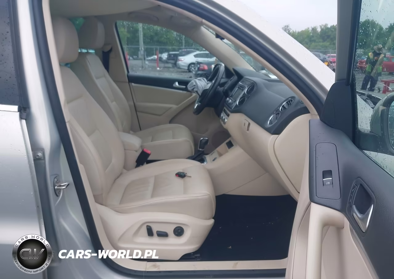 2013 Volkswagen Tiguan Sel VIN:WVGBV3AX5DW075606 - 5