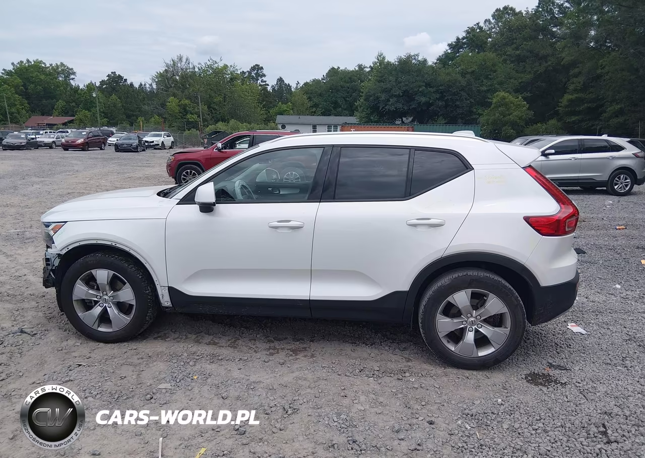 2022 Volvo Xc40 T4 Momentum VIN:YV4AC2HK6N2748404 - 14