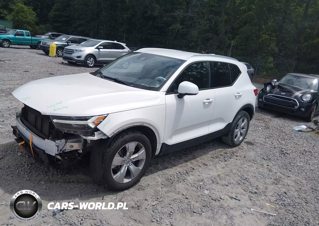 2022 Volvo Xc40 T4 Momentum VIN:YV4AC2HK6N2748404 - 2