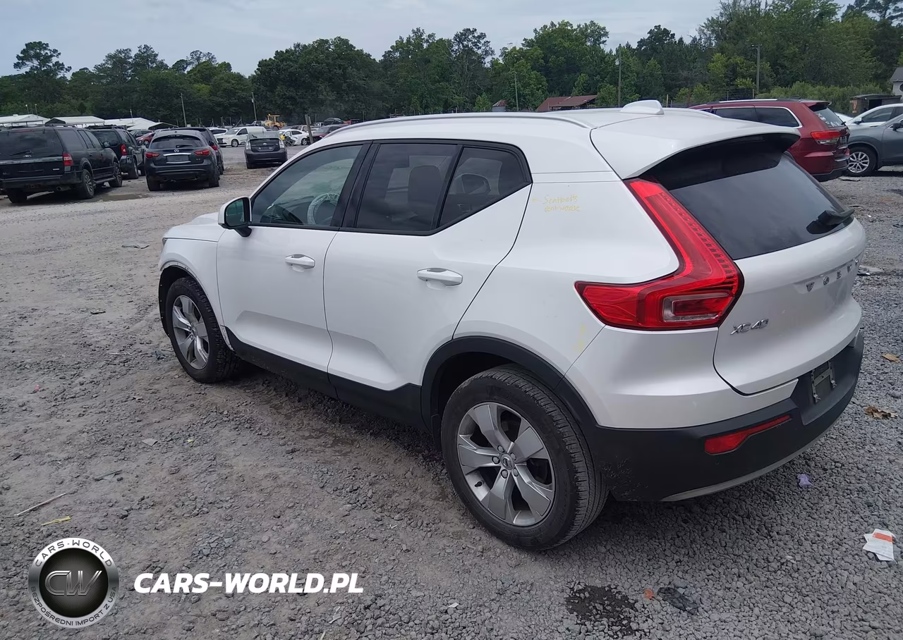 2022 Volvo Xc40 T4 Momentum VIN:YV4AC2HK6N2748404 - 3