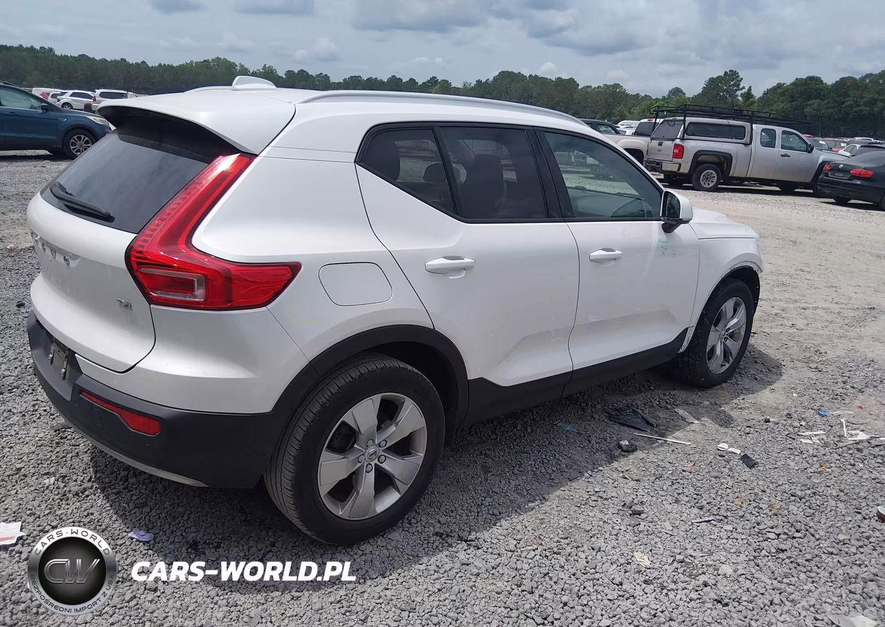 2022 Volvo Xc40 T4 Momentum VIN:YV4AC2HK6N2748404 - 4