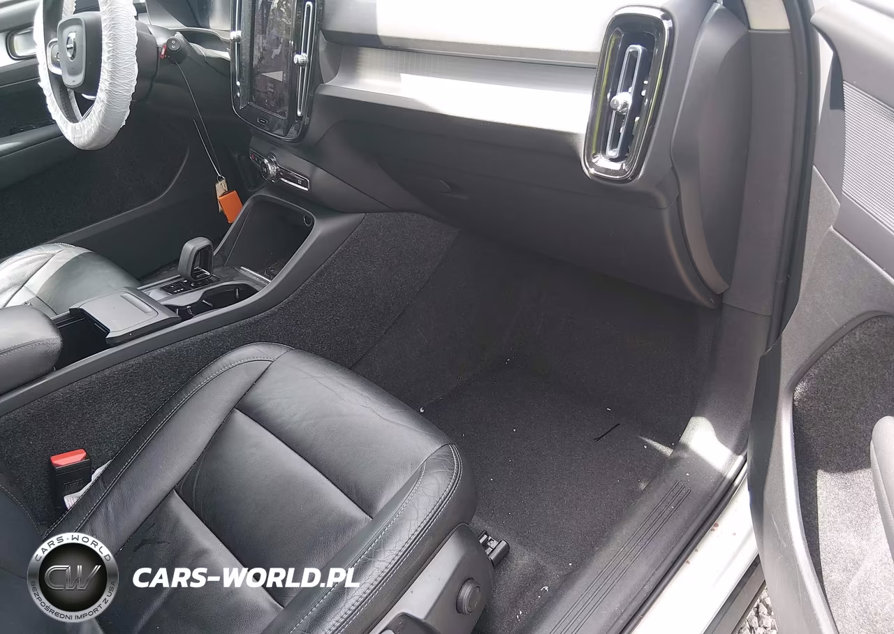 2022 Volvo Xc40 T4 Momentum VIN:YV4AC2HK6N2748404 - 5