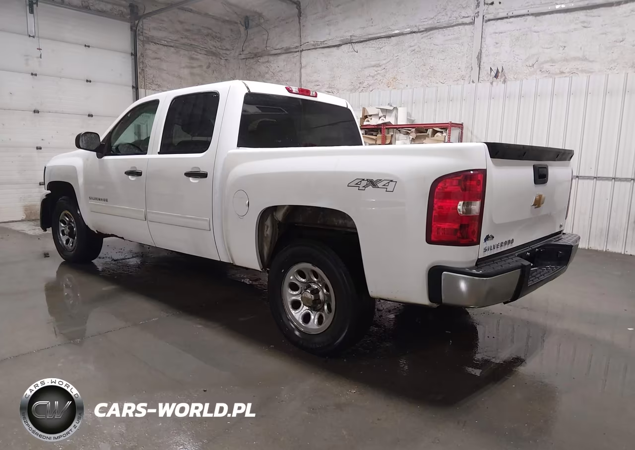 2013 Chevrolet Silverado 1500 Ls VIN:3GCPKREA3DG175830 - 3
