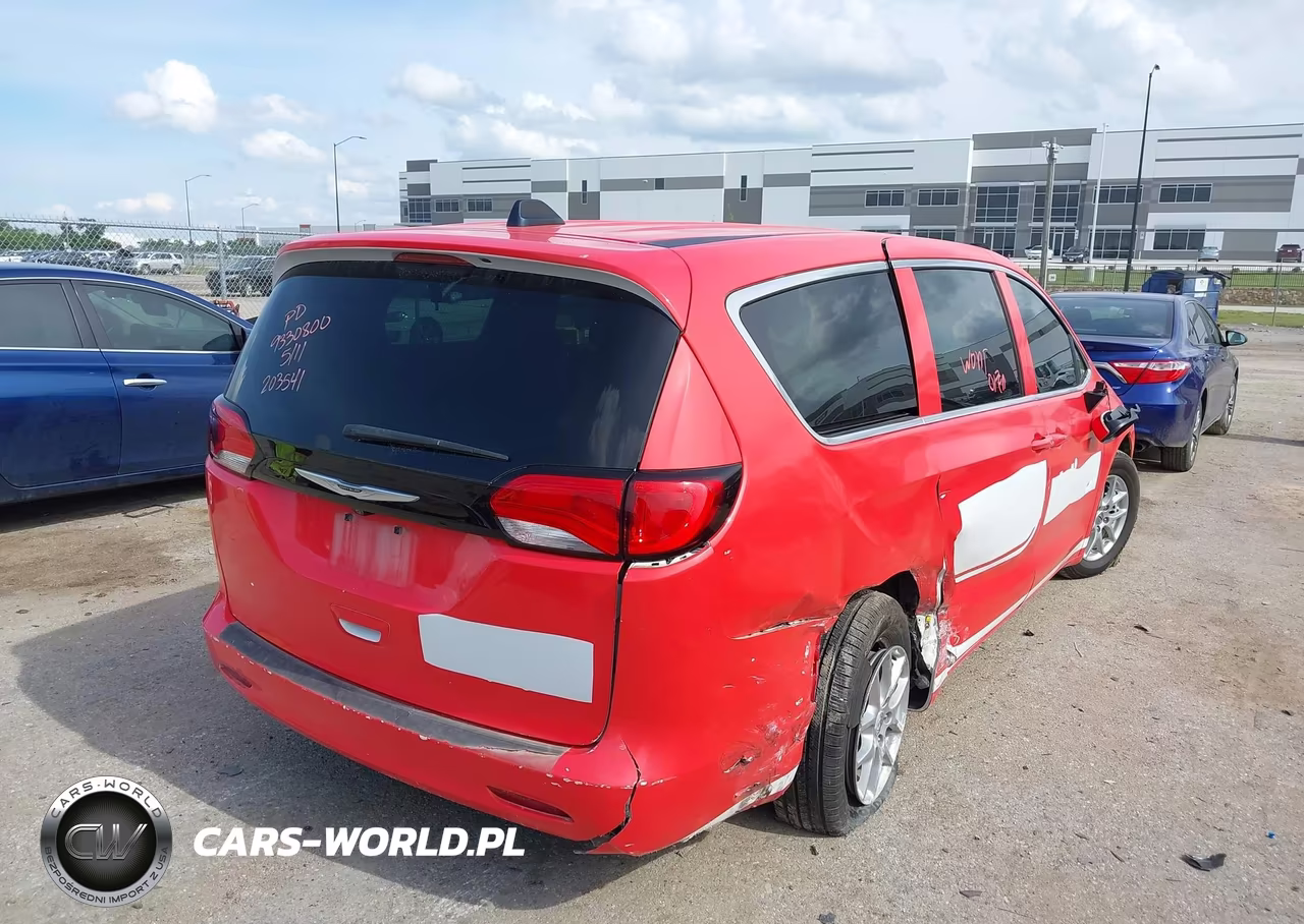 2022 Chrysler Voyager Lx VIN:2C4RC1CG3NR203541 - 4