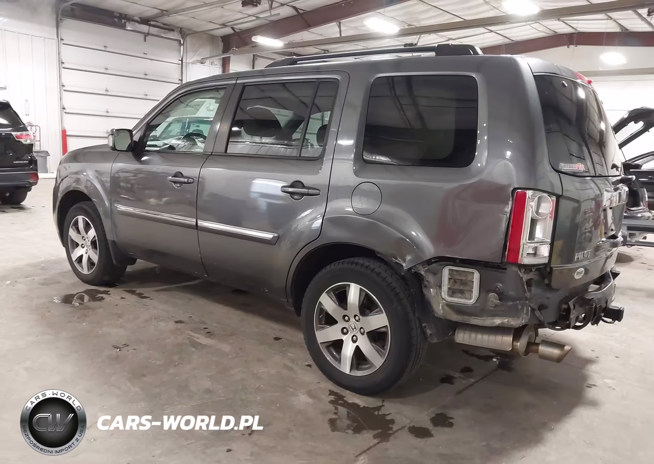 2013 Honda Pilot Touring VIN:5FNYF4H94DB036471 - 3