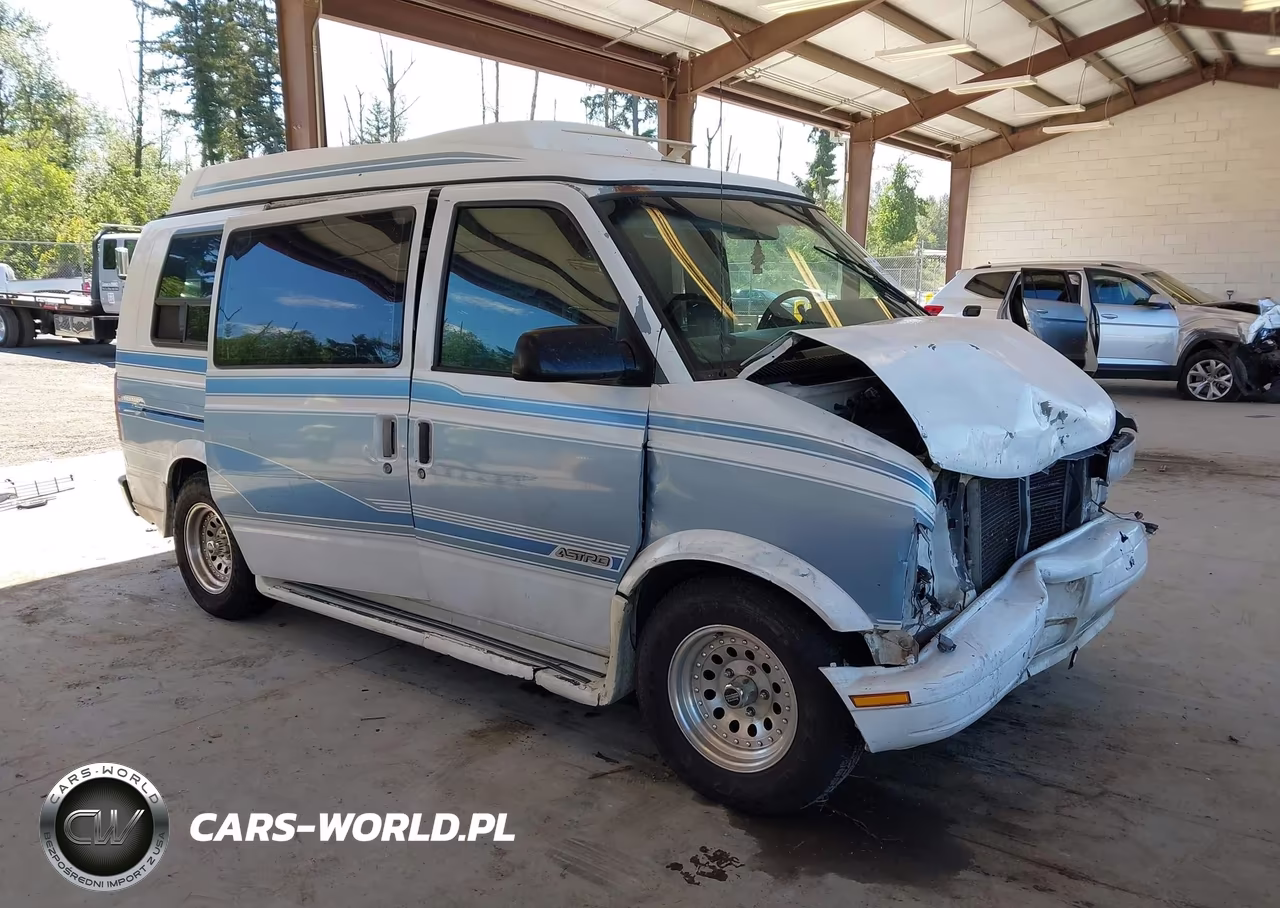 1995 Chevrolet Astro – zdjęcie 1 z 17