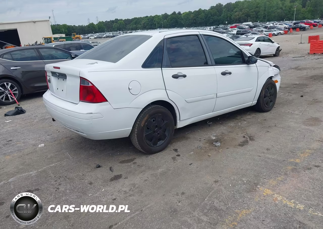 2007 Ford Focus S-Se-Ses VIN:1FAFP34N27W284127 - 4