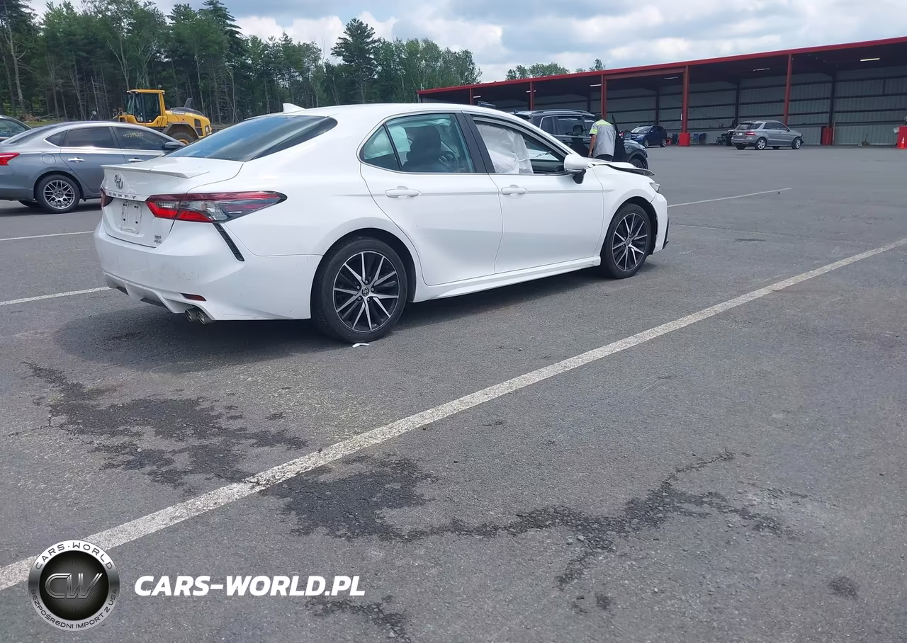 2022 Toyota Camry Se Awd VIN:4T1G11BK3NU053707 - 4