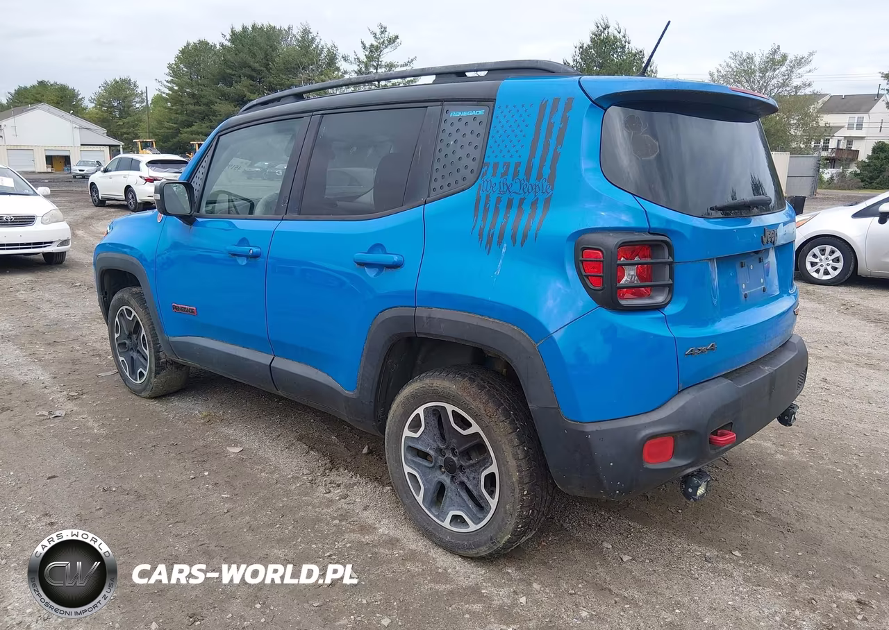 2015 Jeep Renegade Trailhawk VIN:ZACCJBCT9FPB50705 - 3