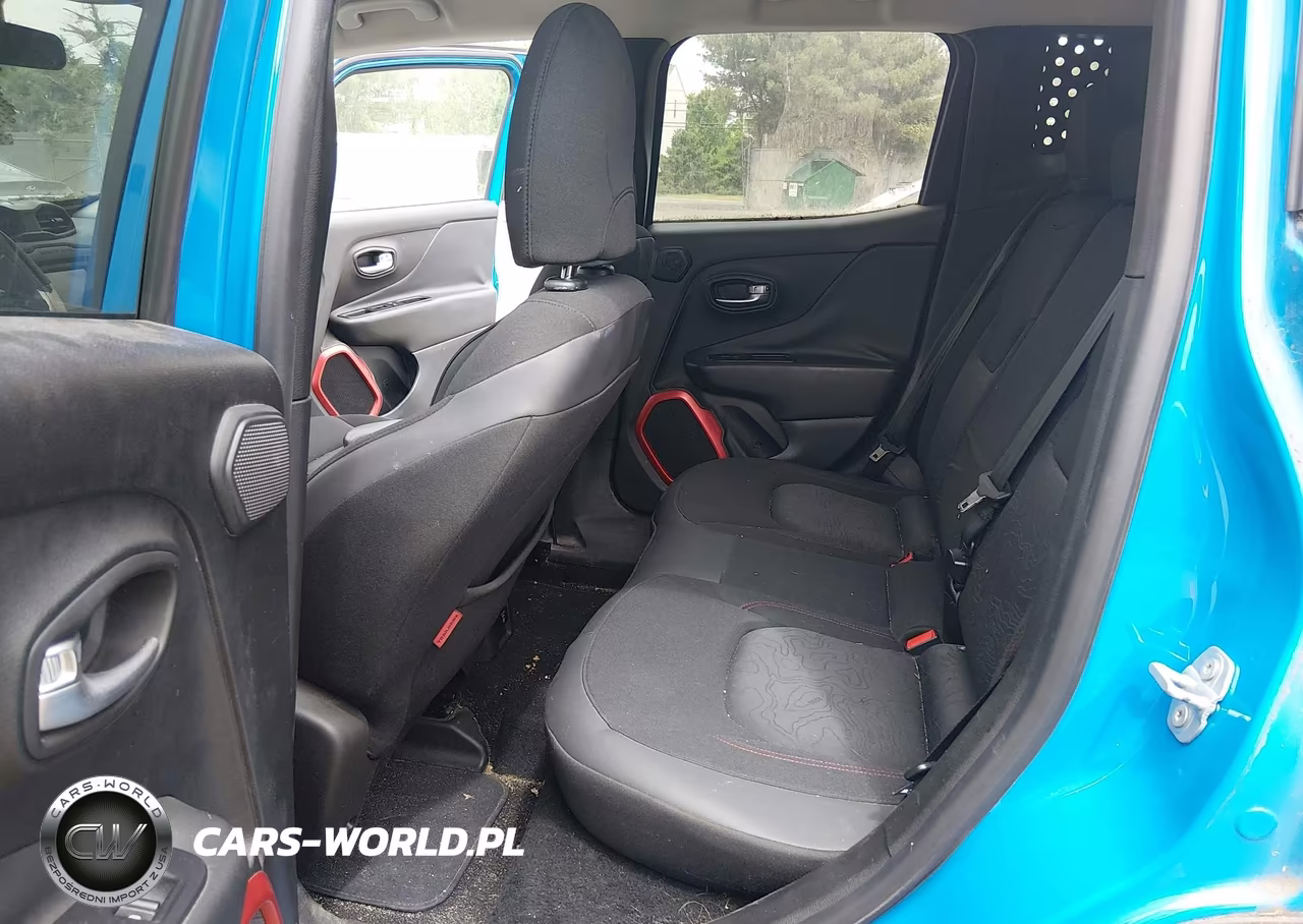 2015 Jeep Renegade Trailhawk VIN:ZACCJBCT9FPB50705 - 8