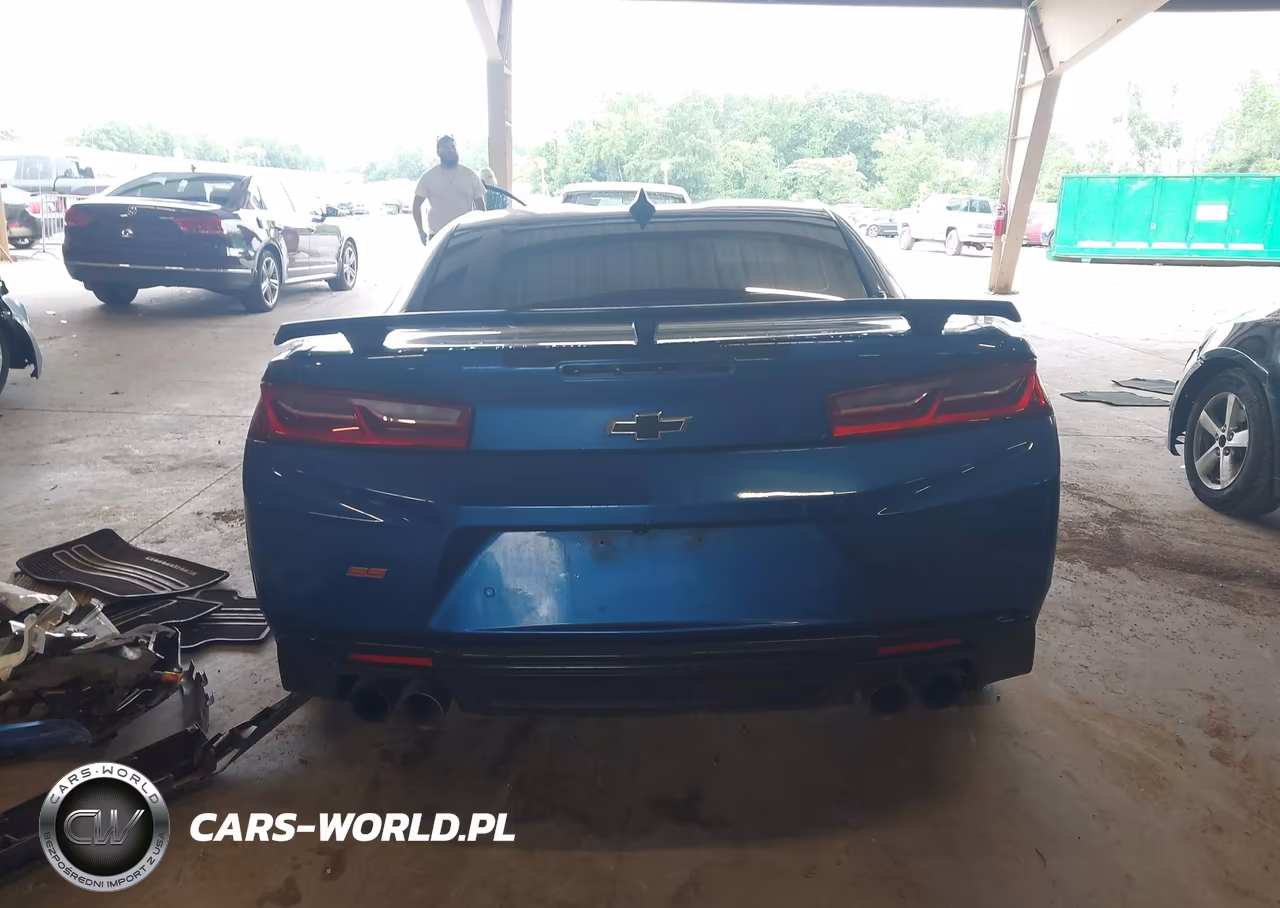 2017 Chevrolet Camaro 2Ss VIN:1G1FG1R78H0182143 - 17