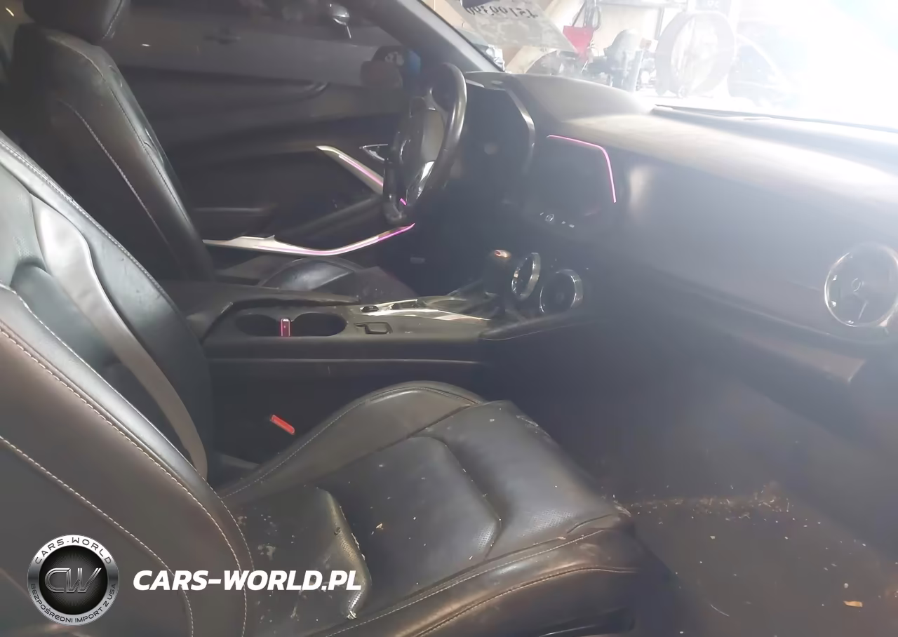 2017 Chevrolet Camaro 2Ss VIN:1G1FG1R78H0182143 - 5