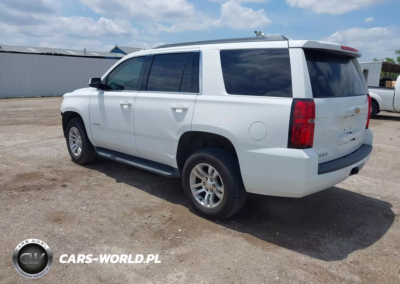 2017 Chevrolet Tahoe Ls VIN:1GNSCAKC0HR304456 - 3