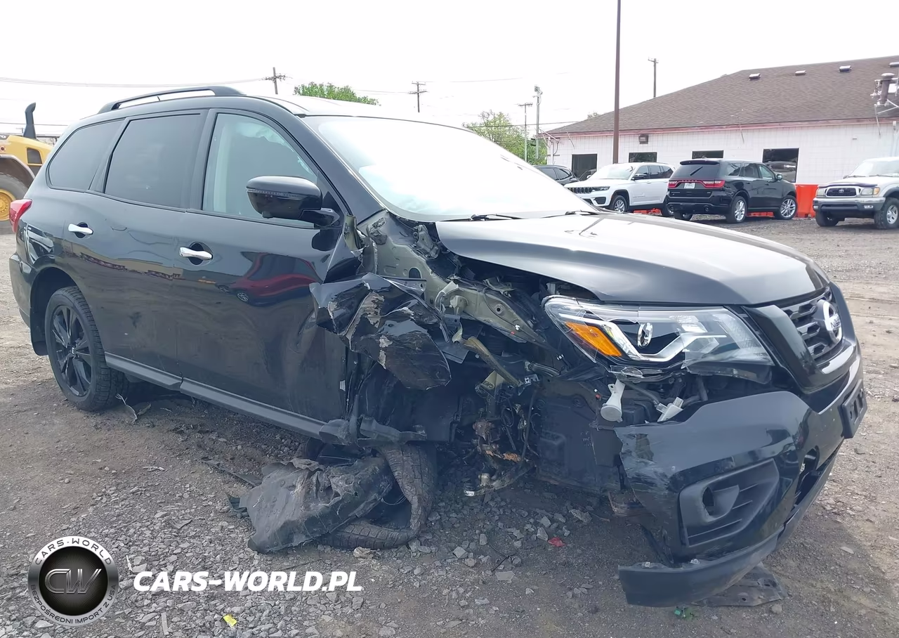 2018 Nissan Pathfinder Sl – zdjęcie 1 z 15