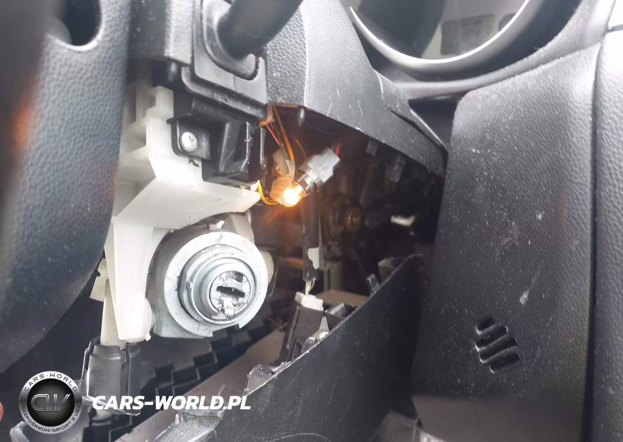 2008 Mazda Mazda3 I VIN:JM1BK32G881811968 - 17