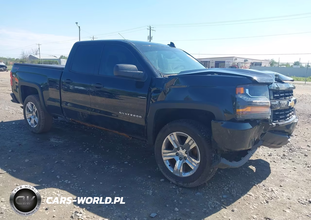 2018 Chevrolet Silverado 1500 Custom
