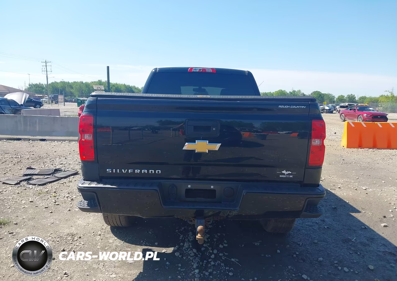 2018 Chevrolet Silverado 1500 Custom VIN:1GCVKPEH1JZ356204 - 16