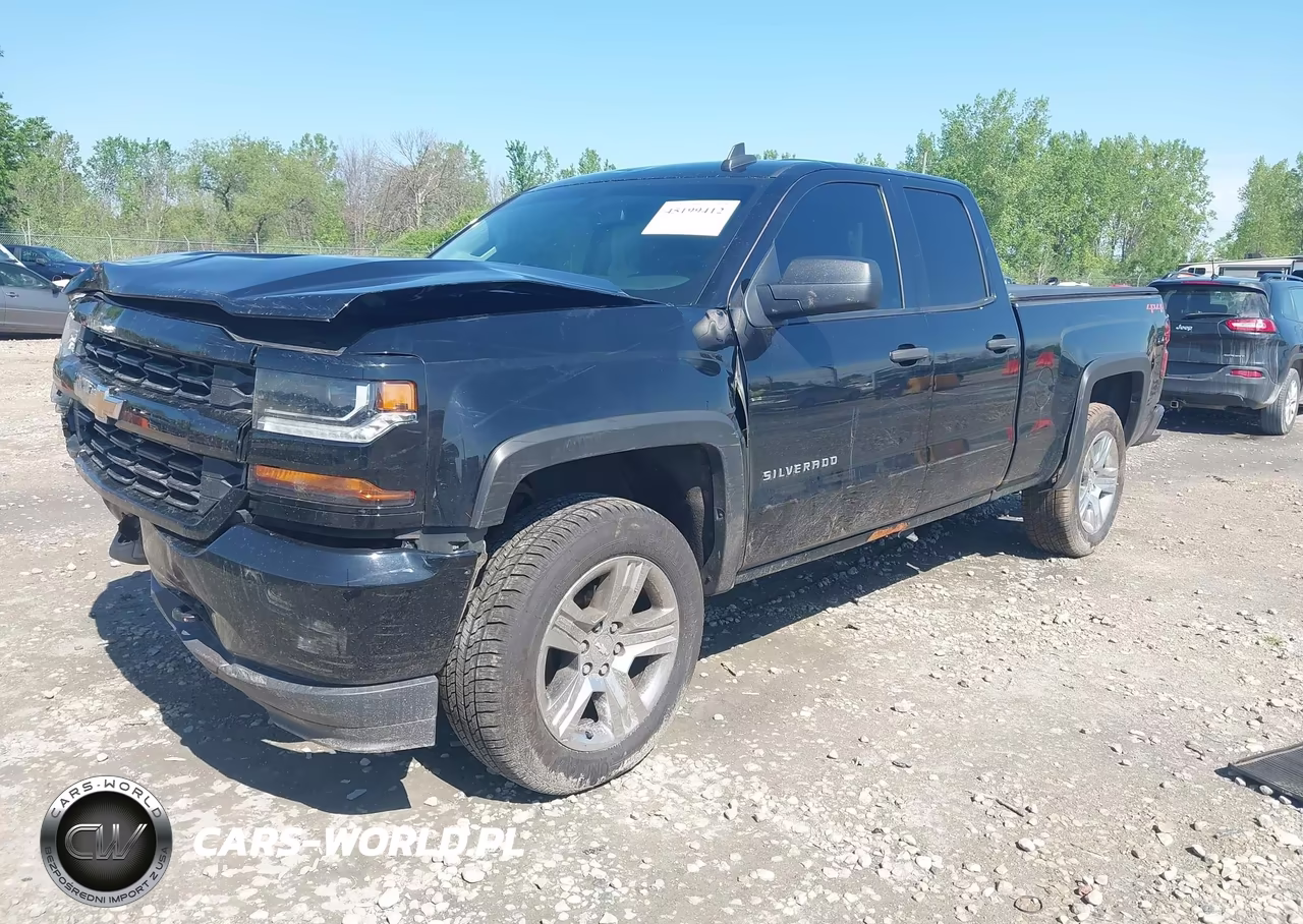 2018 Chevrolet Silverado 1500 Custom VIN:1GCVKPEH1JZ356204 - 2