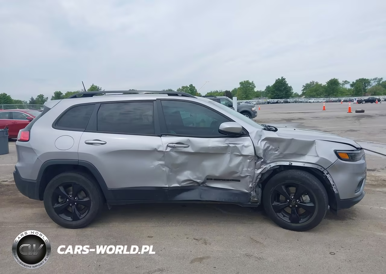 2019 Jeep Cherokee Altitude 4X4 VIN:1C4PJMLB8KD291147 - 13