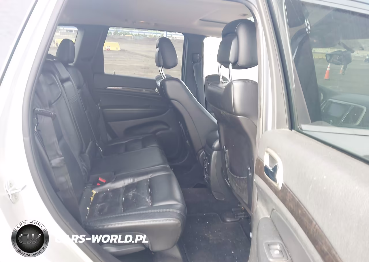 2011 Jeep Grand Cherokee Laredo VIN:1J4RR4GGXBC717878 - 8