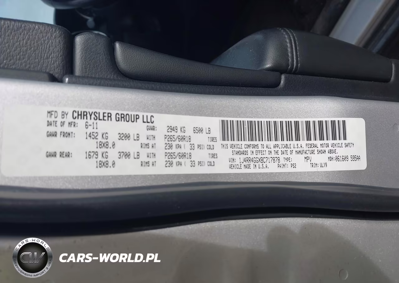 2011 Jeep Grand Cherokee Laredo VIN:1J4RR4GGXBC717878 - 9
