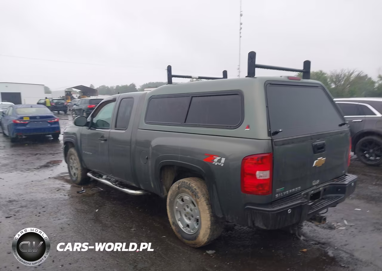 2011 Chevrolet Silverado 1500 Lt VIN:1GCRKSE35BZ320798 - 3