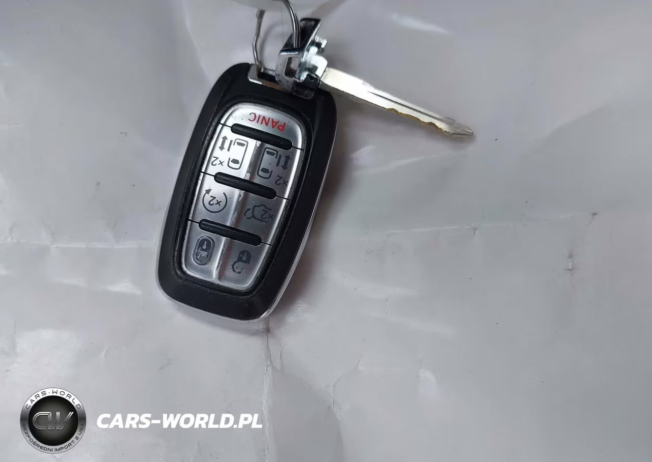 2021 Chrysler Pacifica Touring L VIN:2C4RC1BG4MR503041 - 11
