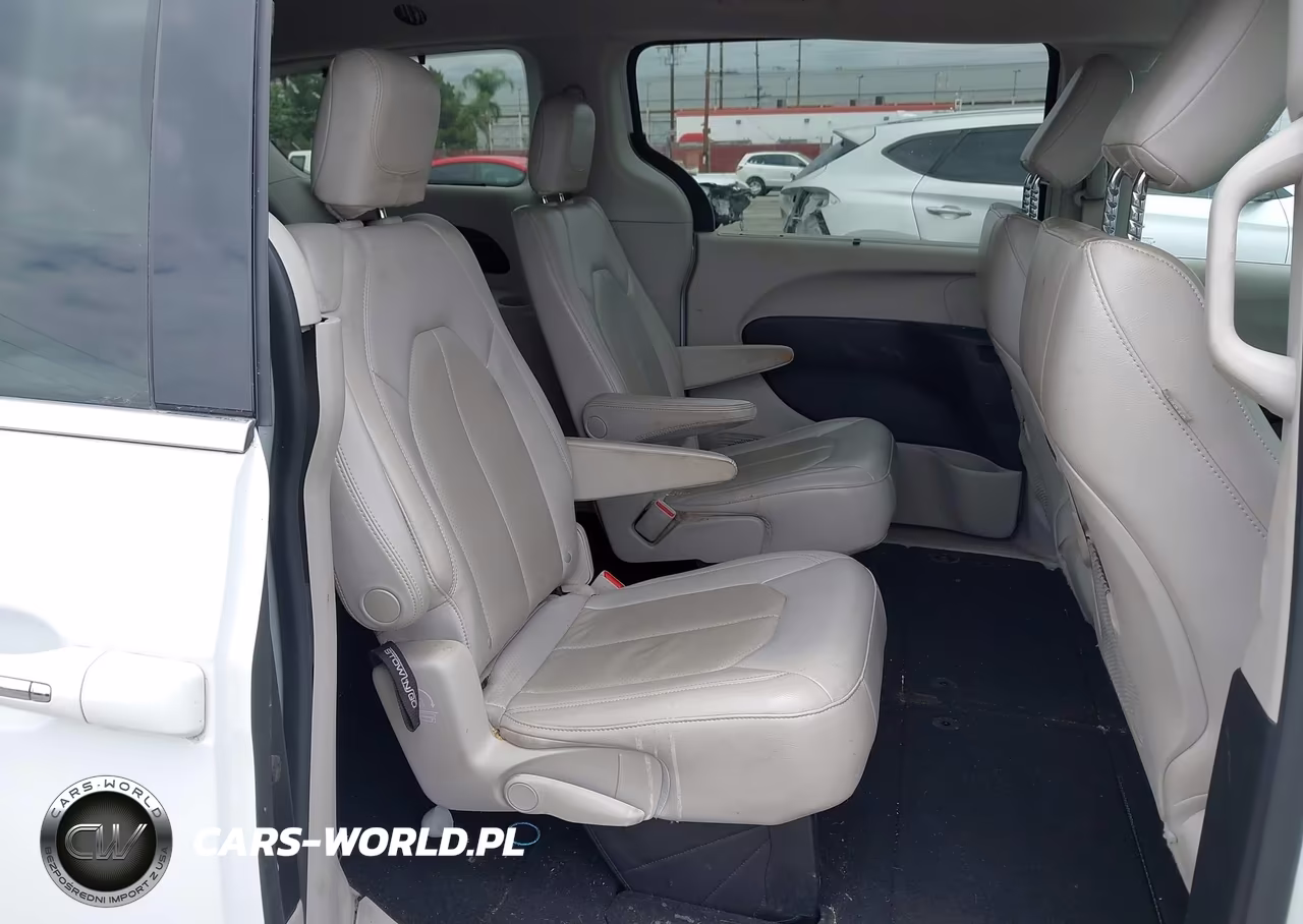 2021 Chrysler Pacifica Touring L VIN:2C4RC1BG4MR503041 - 8