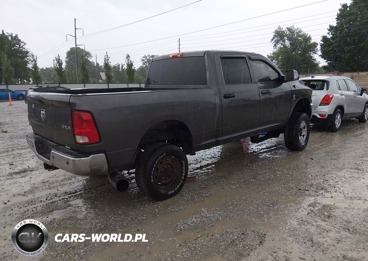 2014 Ram 2500 Tradesman VIN:3C6UR5CL8EG320039 - 4