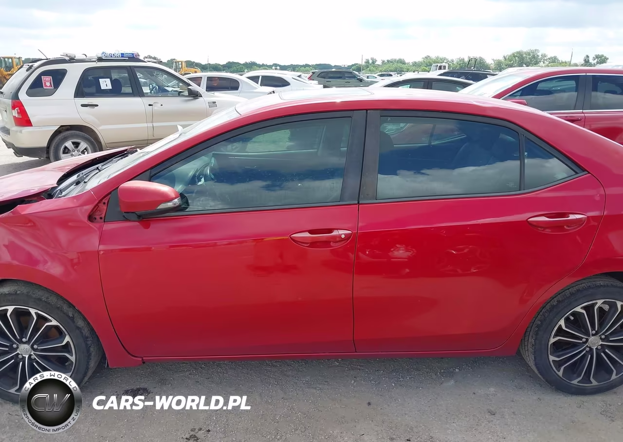 2015 Toyota Corolla S Plus VIN:2T1BURHE0FC359929 - 14